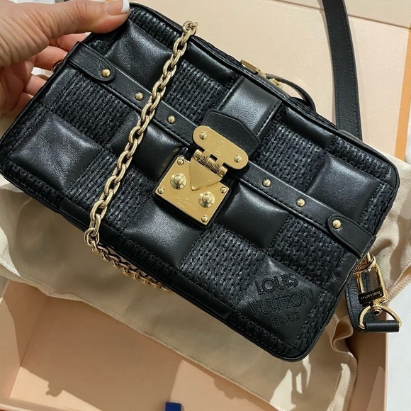 💯💯% Authentic LV Troca PM. - Picture 5 of 12